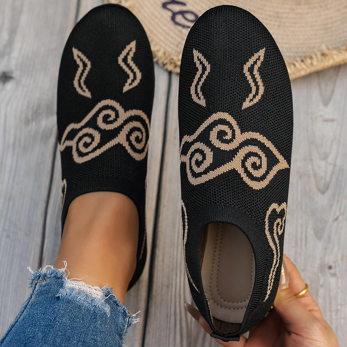 Knit Clound Pattern Flat Loafers Black