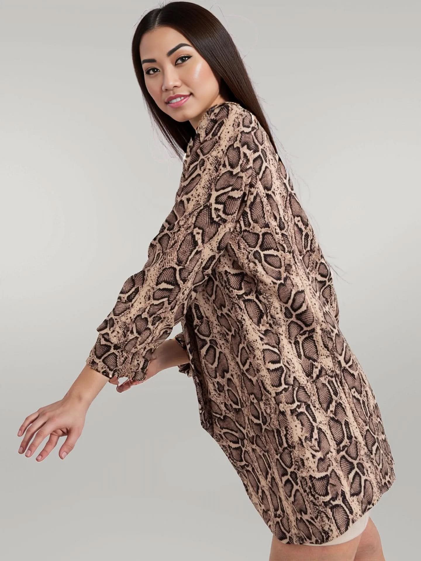 Women Slimming British Leopard Print Snake Print Long Sleeved Jacket Loose Buckle Free Elegant Business Top