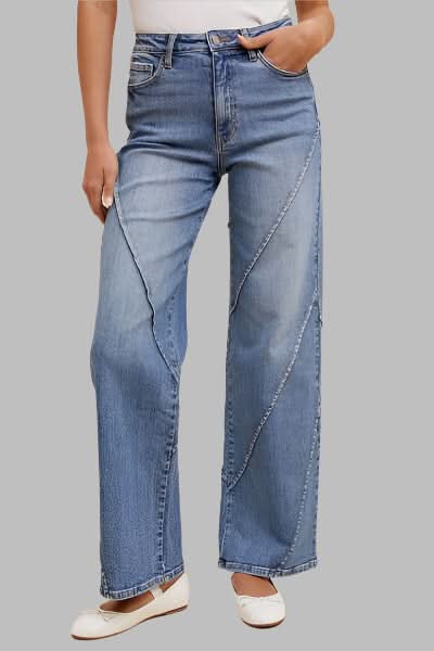 Annie Wear Decorative Seams Wide Leg Jeans Medium