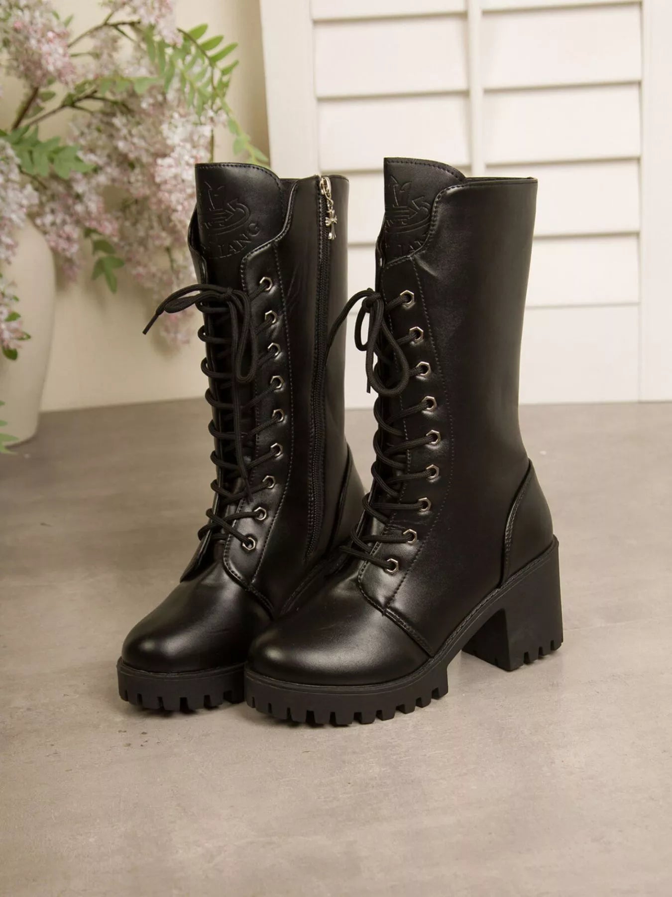 Lace Up Block Heels Boots