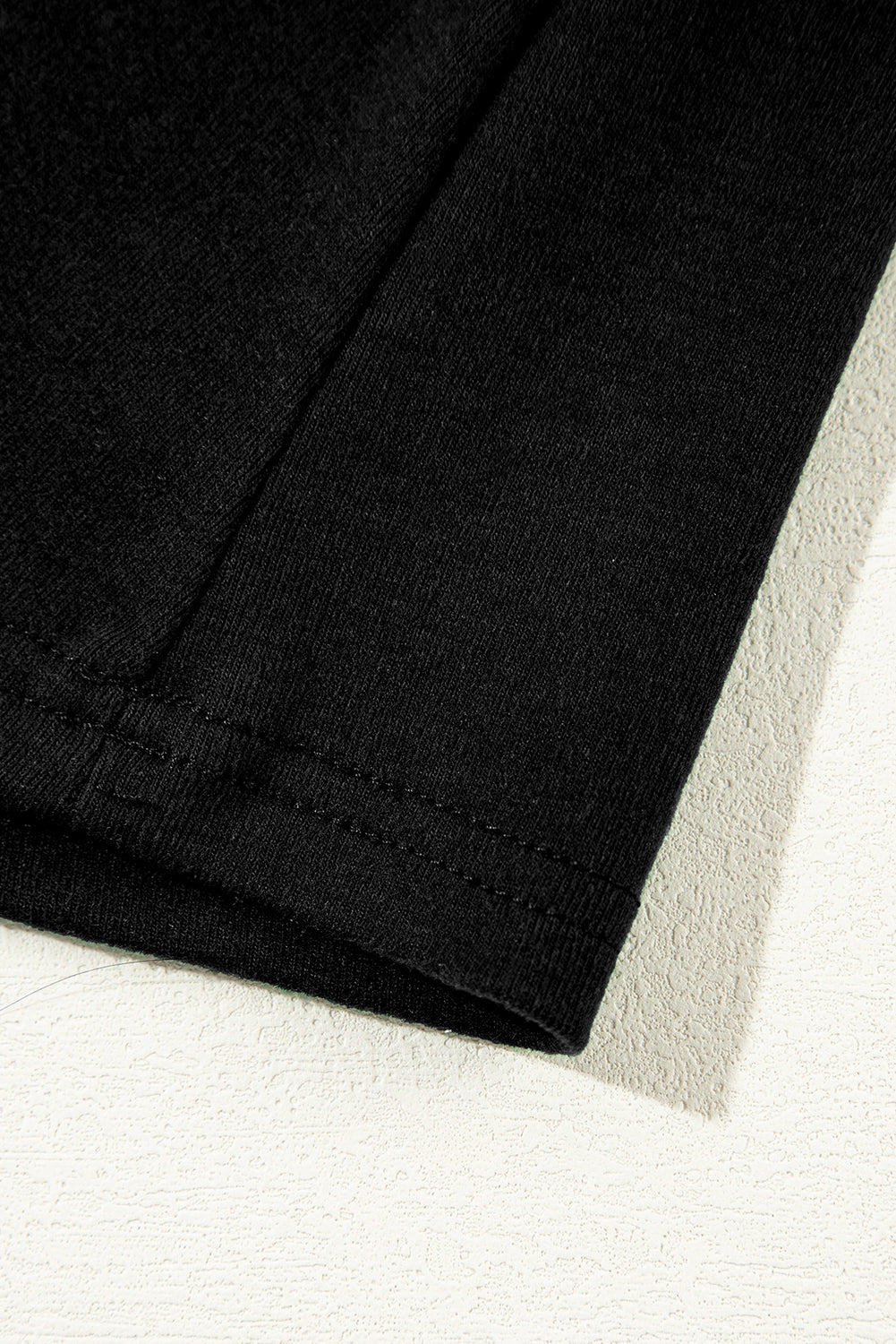 Black Solid Exposed Seam Crew Neck Long Sleeve Top