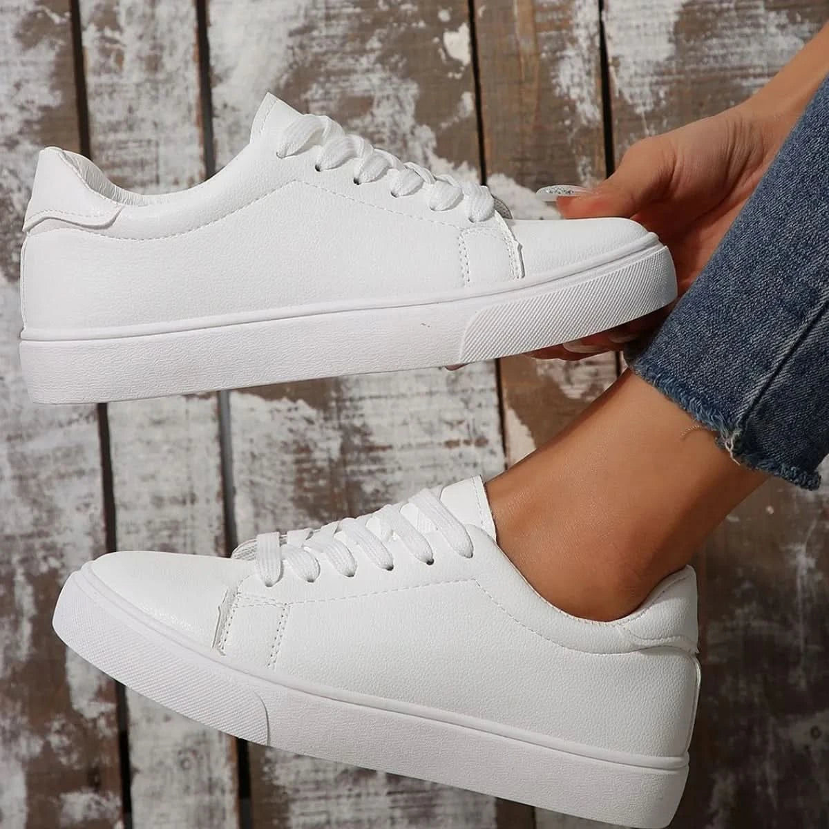 Round Toe Platform Sneakers White