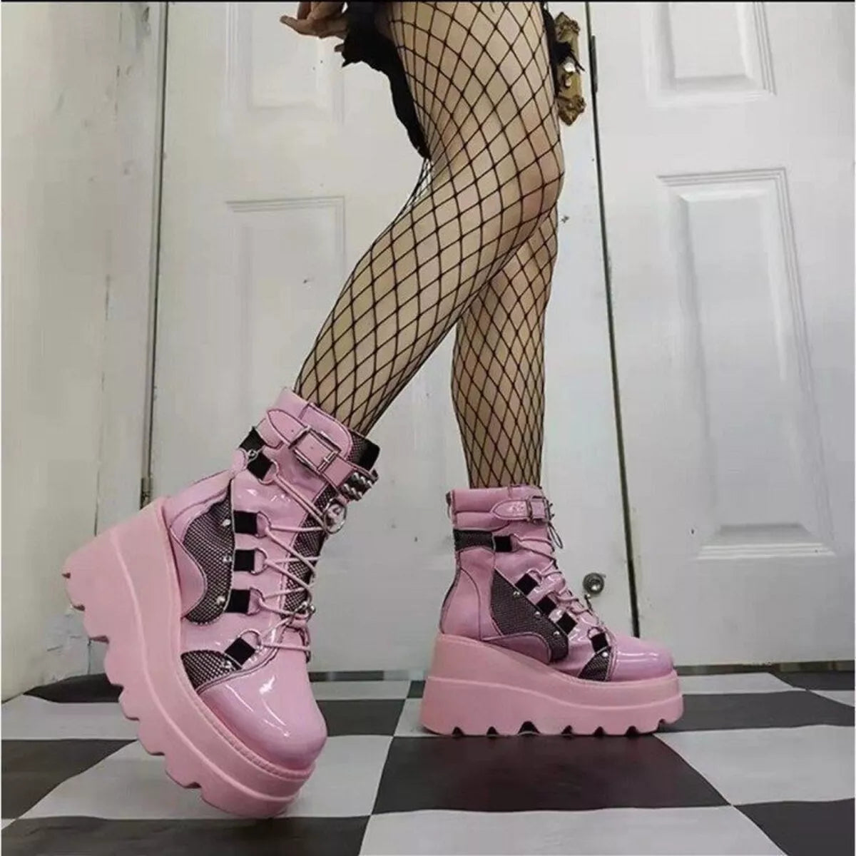 Lace Up Round Toe Wedge Boots
