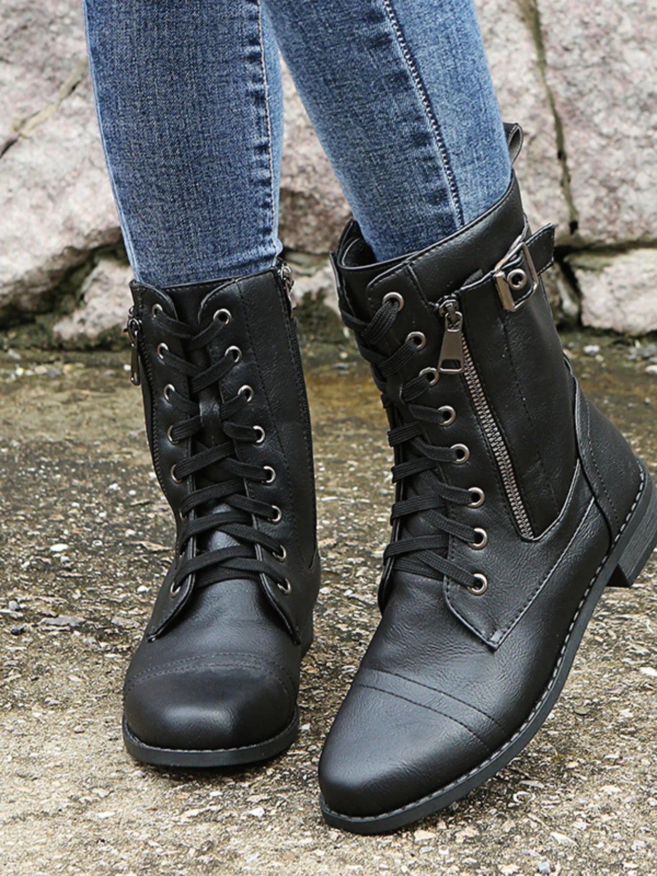Lace-Up Boots with Side Zipper Black