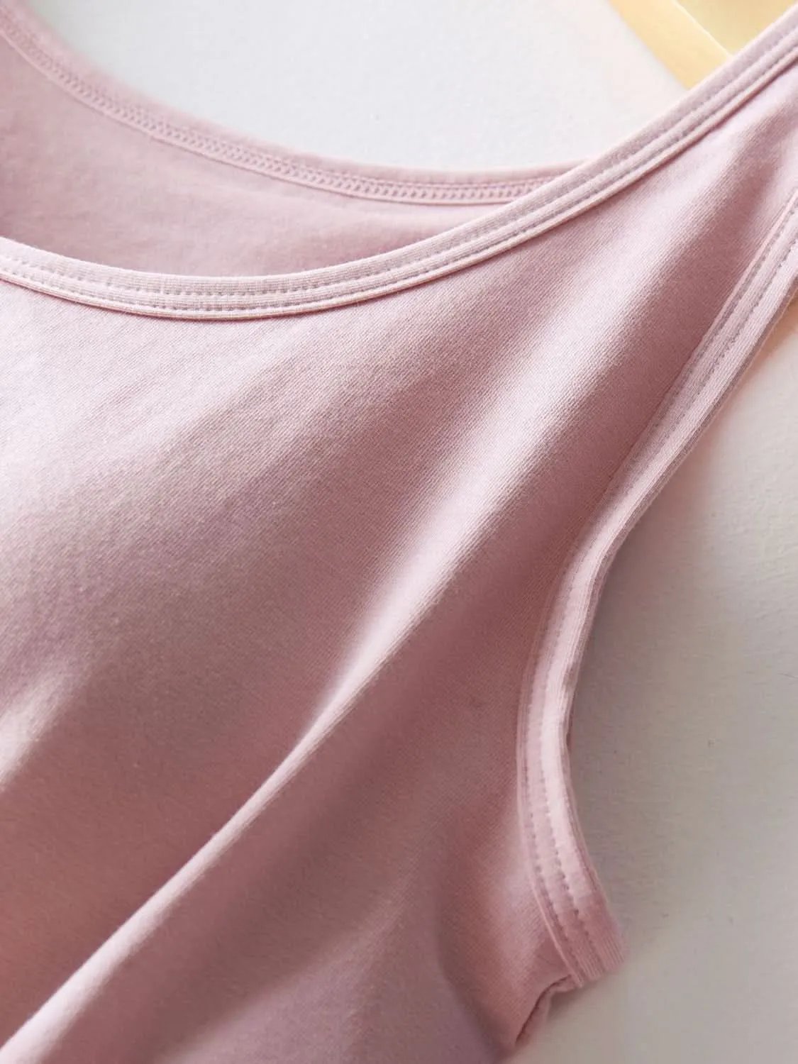 Round Neck Tank with Bra Pale Blush