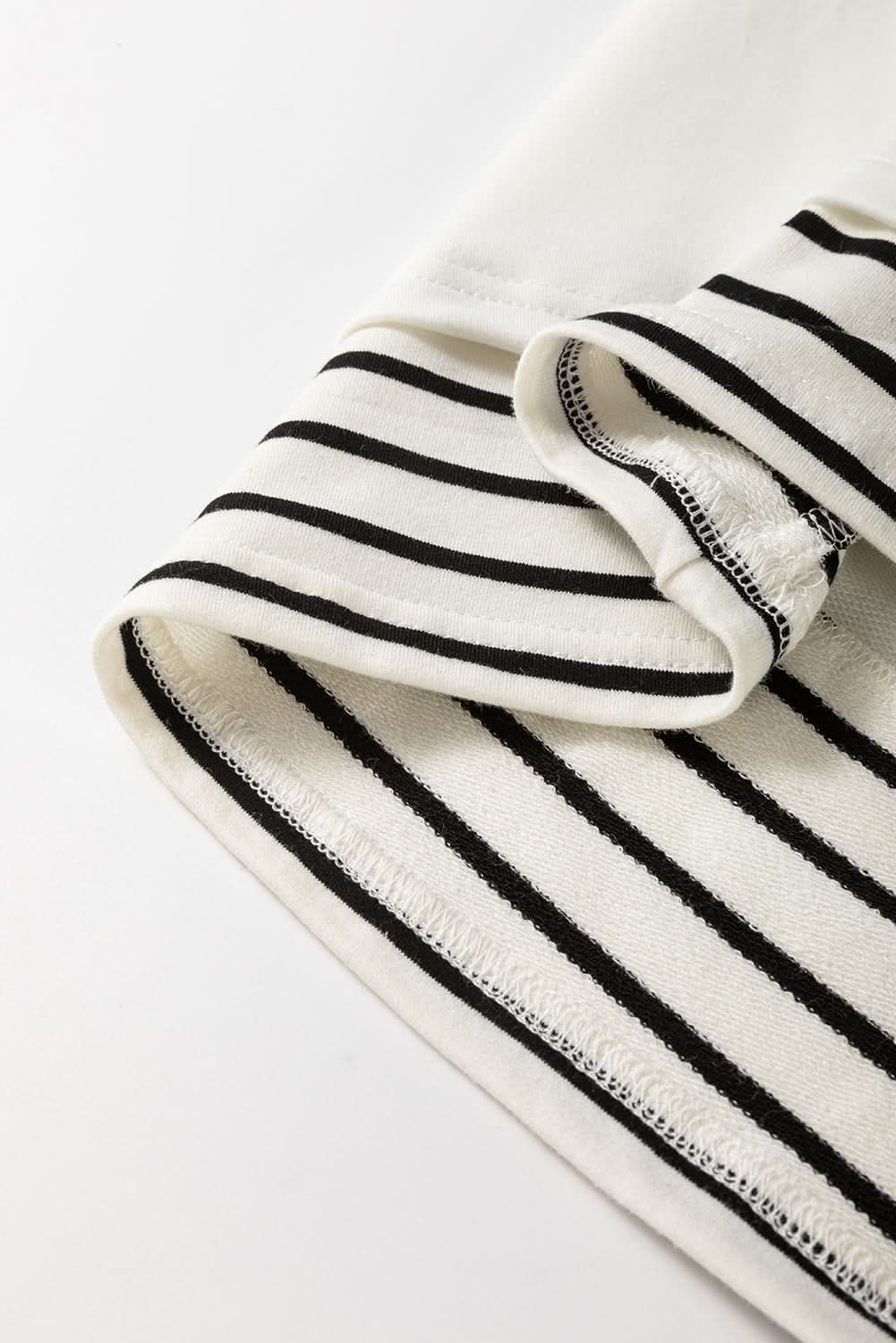 White Stripe Colorblock Sleeve Exposed Seam -2-Piece Sweatshirt