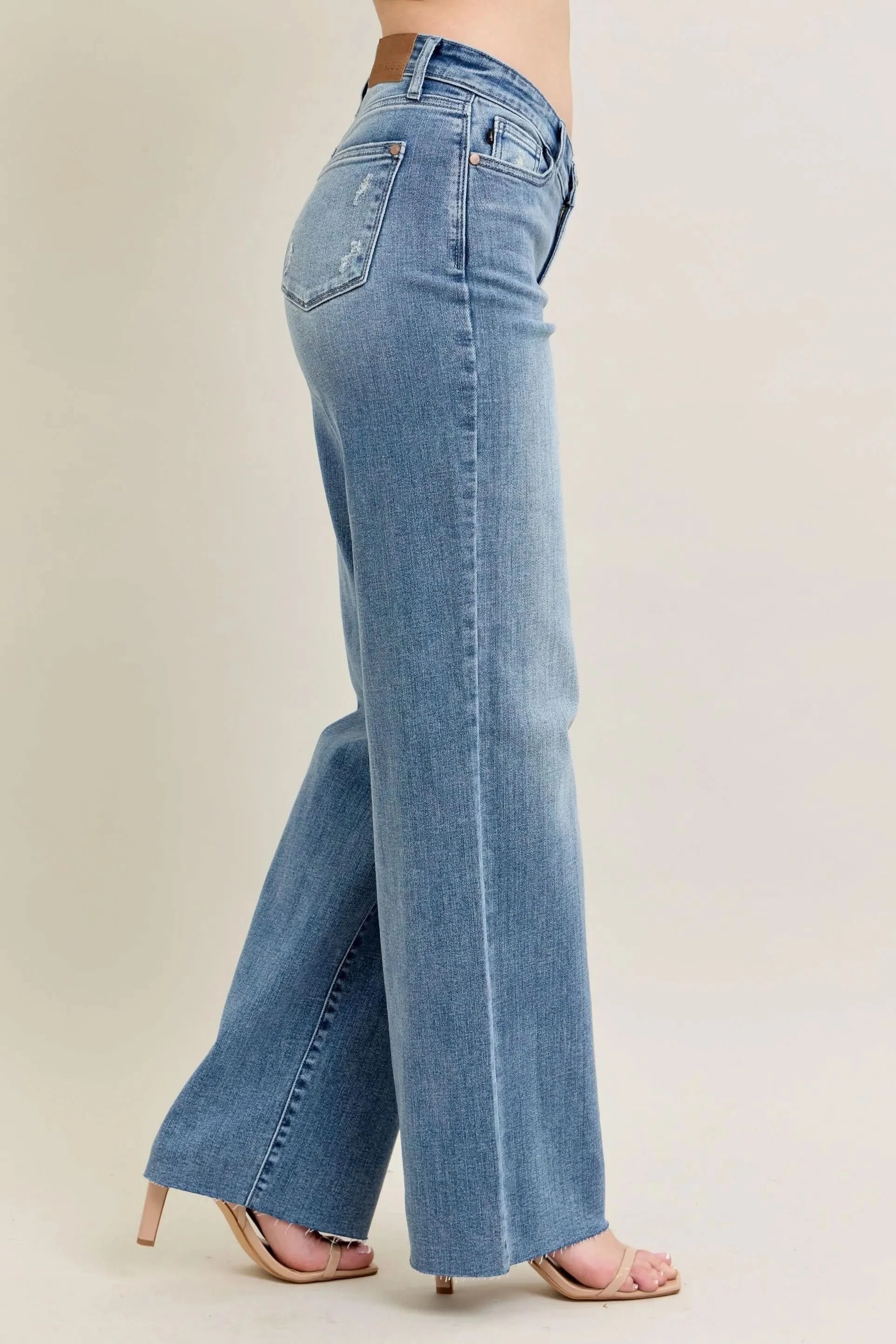 Judy Blue Full Size V - Front Baggy Jeans MD