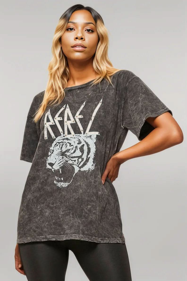 A Mineral Washed Graphic T-shirt
