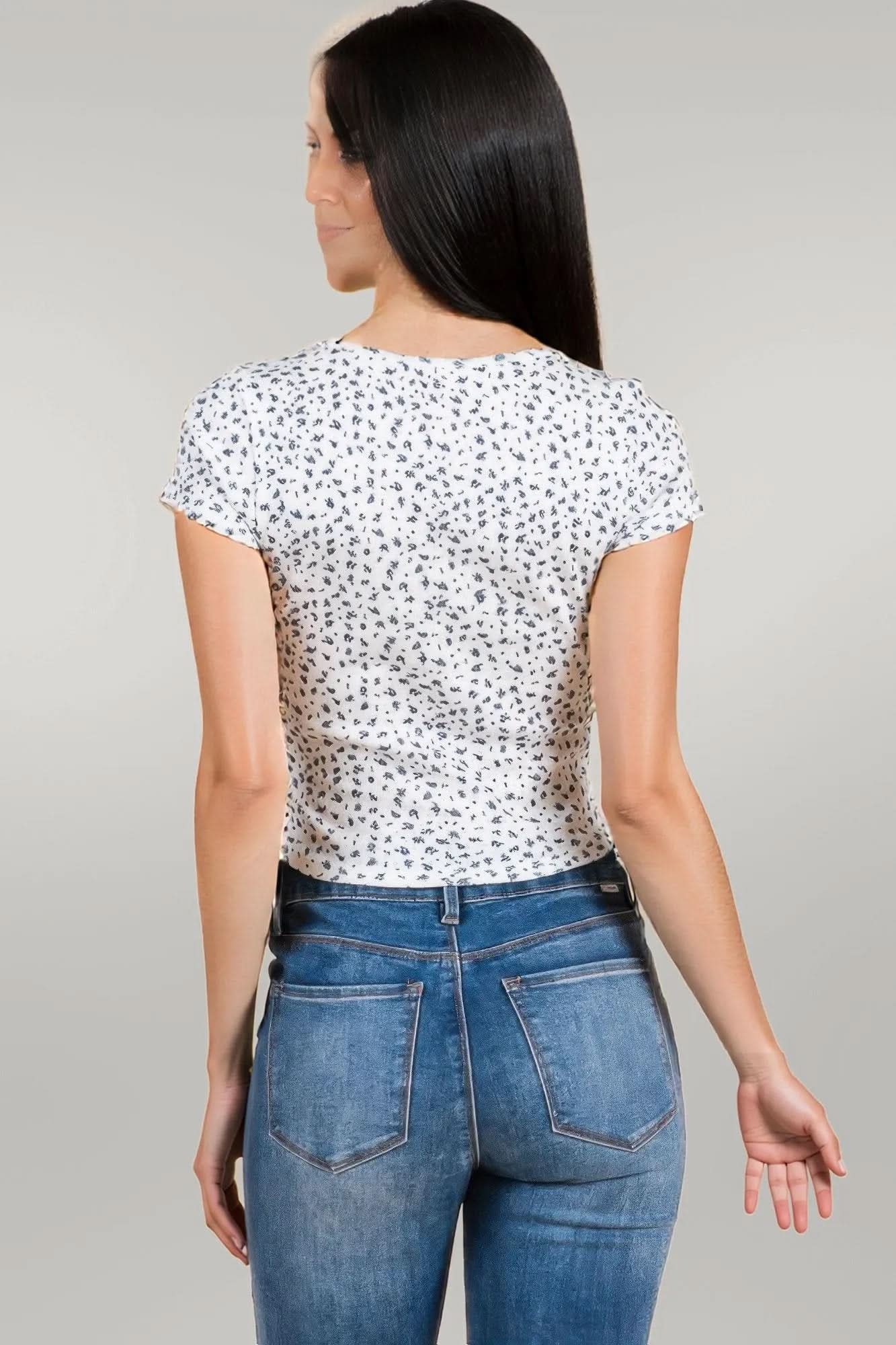 Short Sleeve Scoop Neck Bow Top