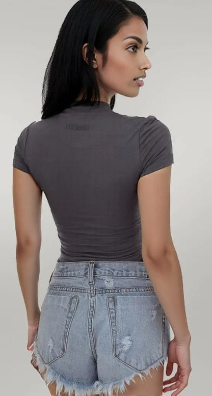 Scoop Neck Short Sleeve Crop Slim T Shirt