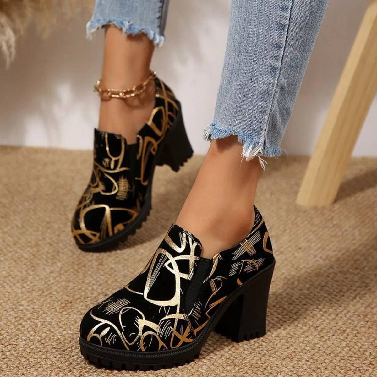 Round Toe Block Heels Pumps Gold