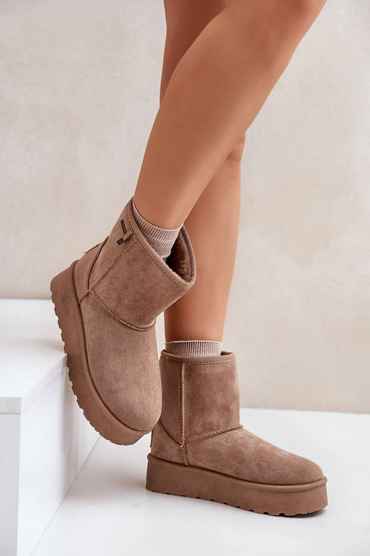 Step in style: Comfort Snow boots