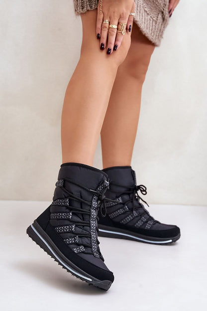 Step in style strap women snow boots black