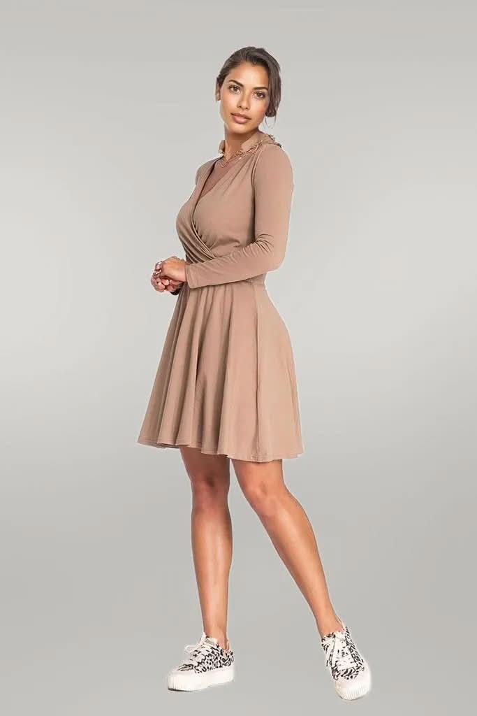 Cotton dress with long sleeves