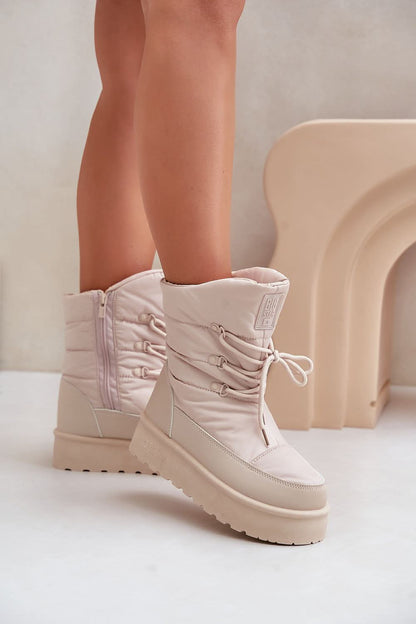 Step in style: Stylish Snow boots beige