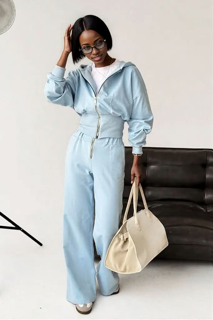 MADMAX in light blue blue