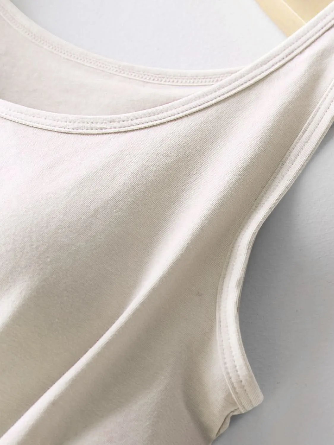 Round Neck Tank with Bra White