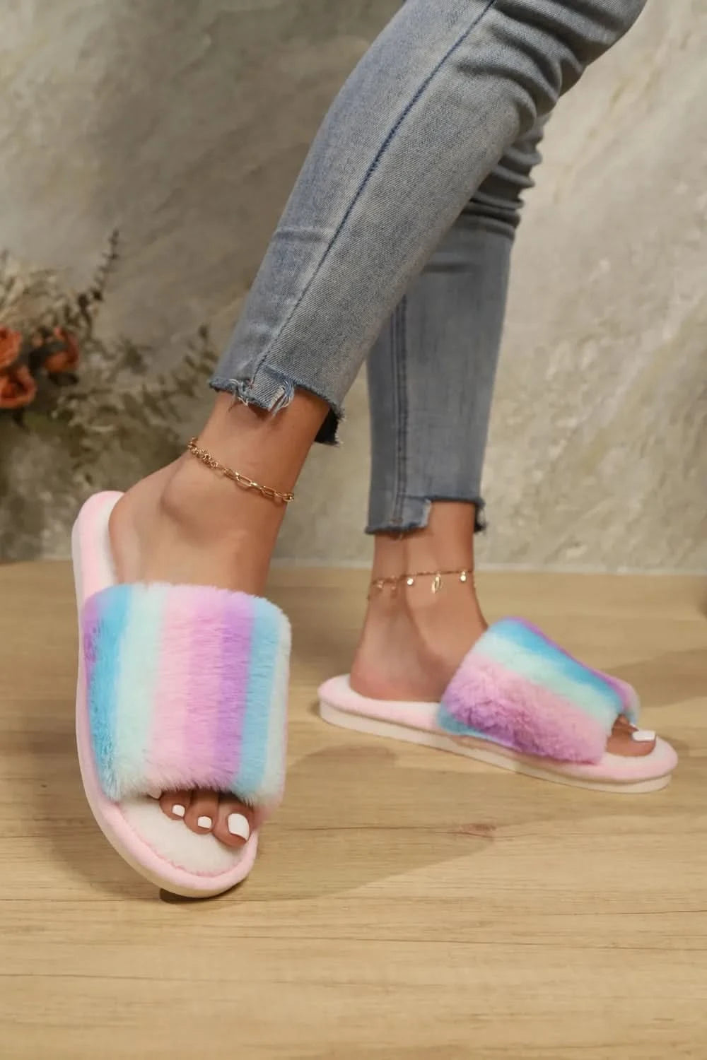 Color Block Open Toe Faux Fur PVC Slippers Pink Multicolor