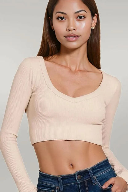 Zenana Seamless Fitted Rib V-neck Long Sleeve Crop Top