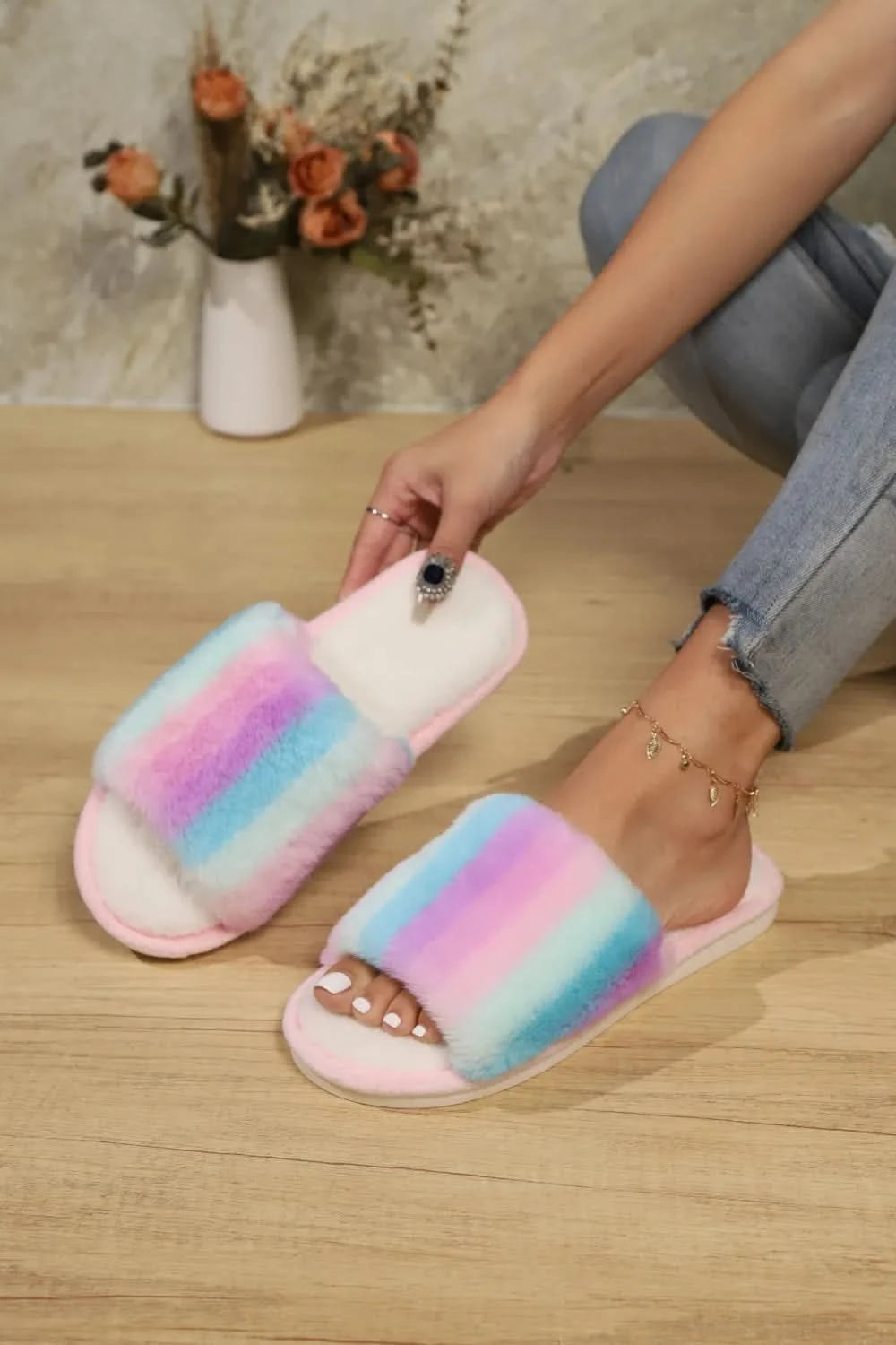 Color Block Open Toe Faux Fur PVC Slippers Pink Multicolor
